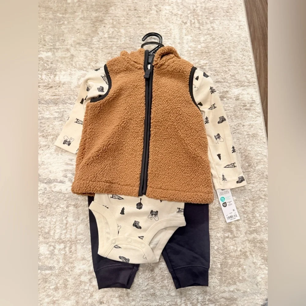 Carter's Brown and Cream Kids Matching Set size 6/9M-NWT